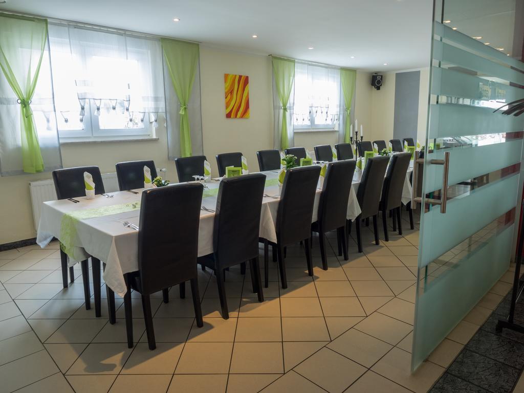 Hotel Adler Augsburg Zewnętrze zdjęcie
